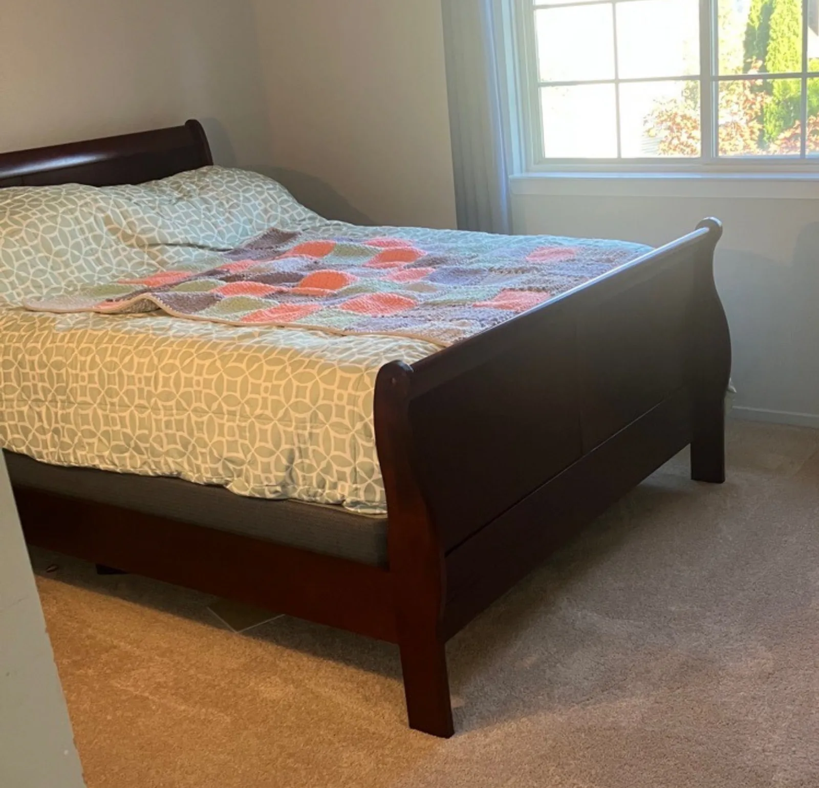 bedroom sleigh bed — cleaned by Verde Luxe Cleaning